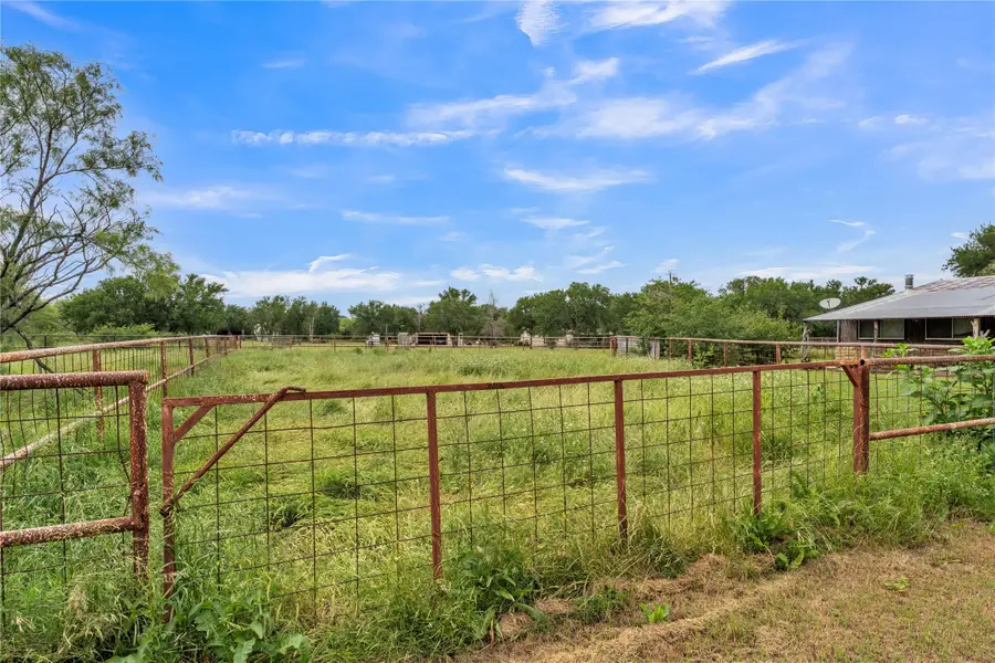 209 Dixie Road, Weatherford, TX 76087 - #3
