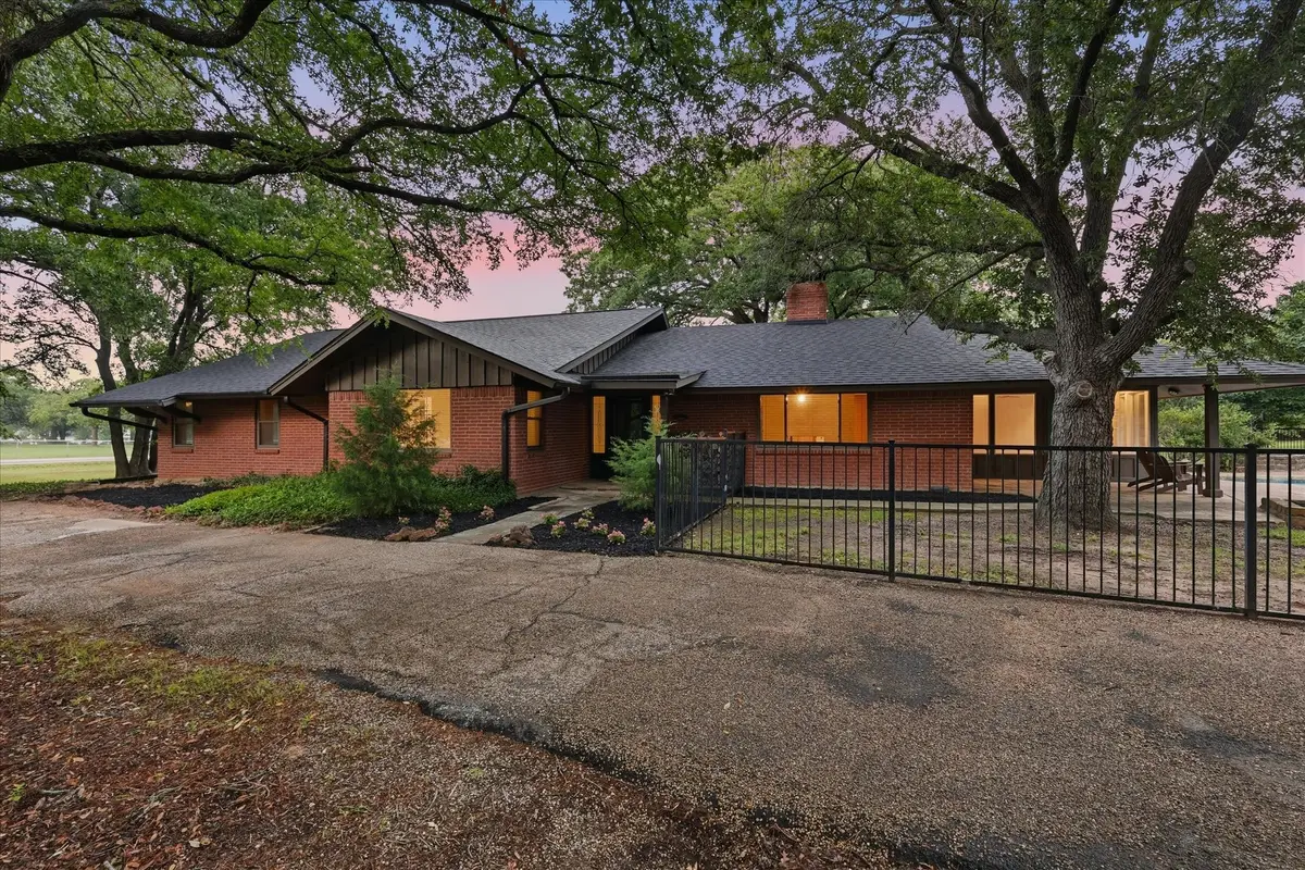 3694 Green Meadow Lane, Flower Mound, TX 75022 - #1