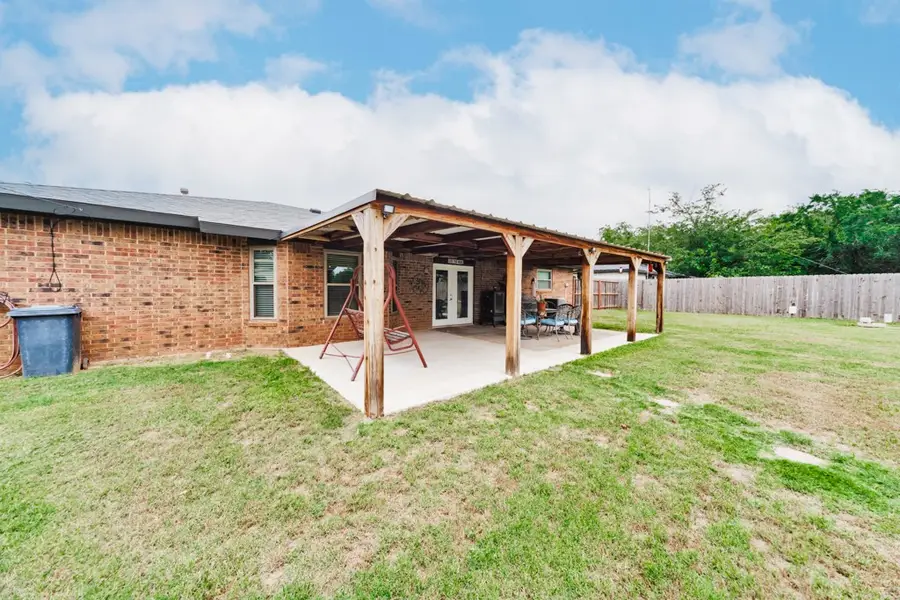 251 Alicia Street, Bowie, TX 76230 - #2