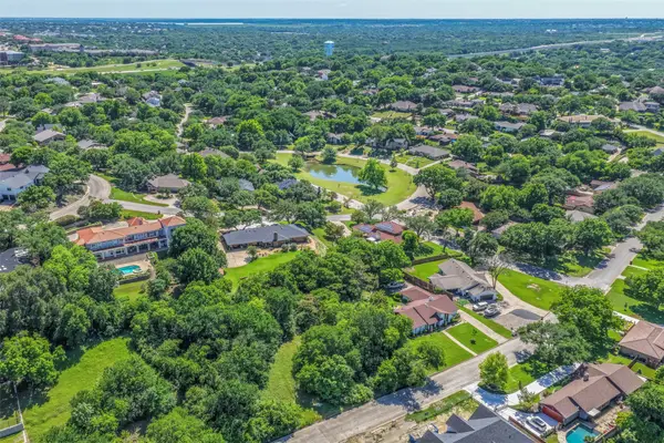 7 Legend Road, Benbrook, TX 76132