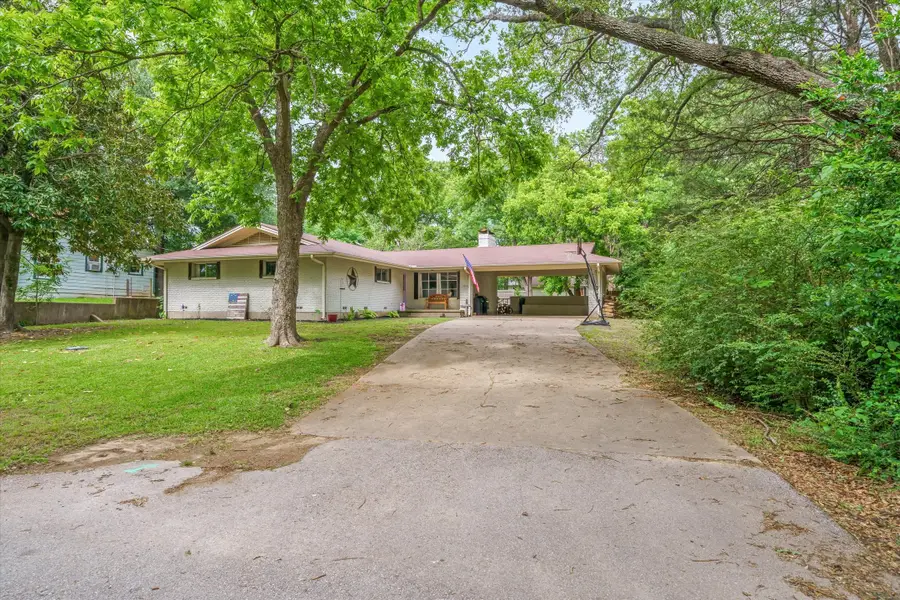 417 N. Norman Street, Grand Saline, TX 75140 - #2