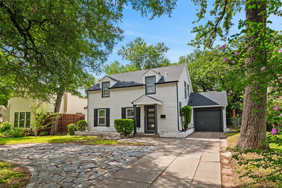 2228 Goldenrod Avenue, Fort Worth, TX 76111 - #2