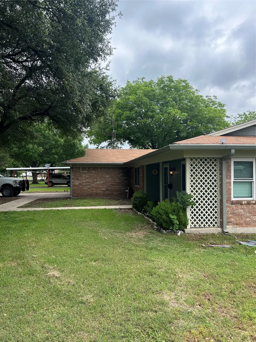 502 E Roosevelt, Whitney, TX 76692 - #3