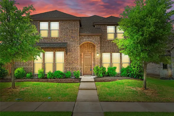 104 Laurel Oak Drive, Red Oak, TX 75154
