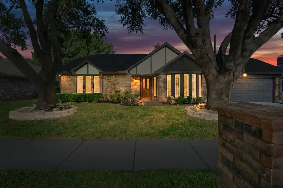 2809 Greg Drive, Bedford, TX 76021 - #3
