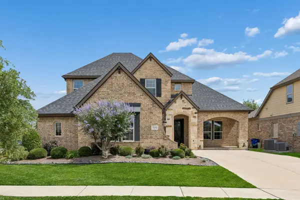 3201 Carrington Drive, Mansfield, TX 76063
