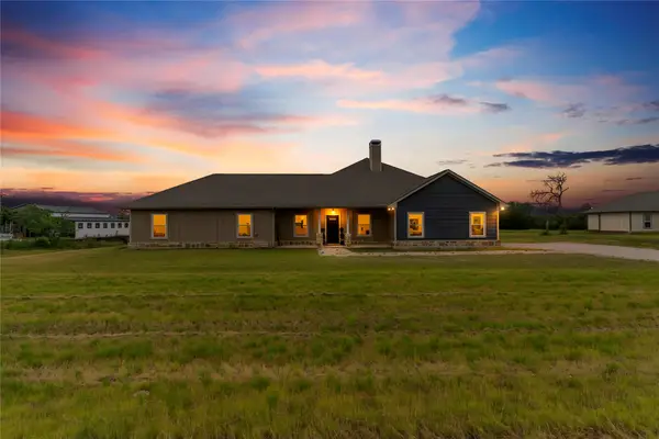 139 Kriston Lane, Springtown, TX 76082