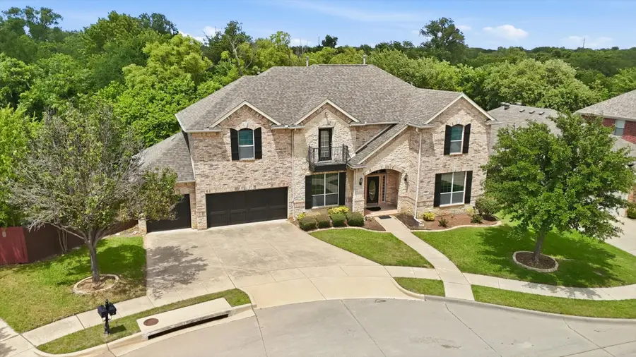 201 Fountainview Drive, Euless, TX 76039 - #2
