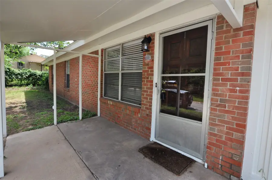 507 N Merrimac Street, Weatherford, TX 76086 - #2