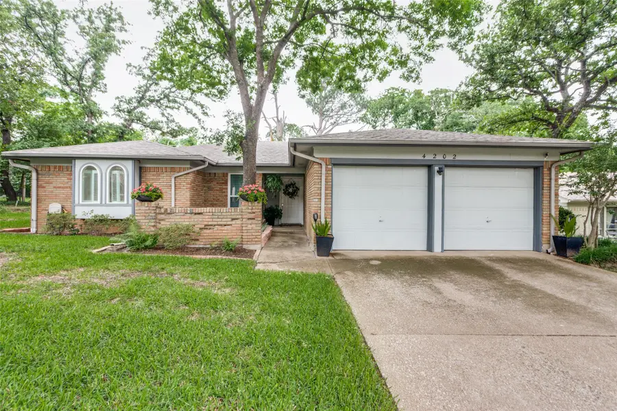 4202 Blossom Trail, Arlington, TX 76016 - #3