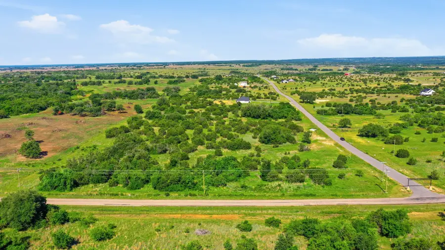 100 Gilmore Court, Granbury, TX 76048 - #3