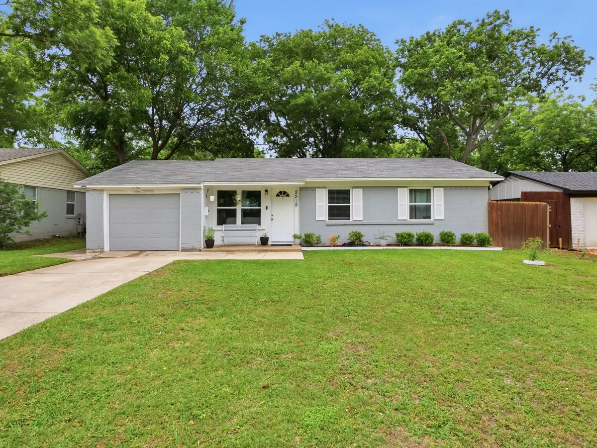2219 Loyce Drive, Mesquite, TX 75149 - #1