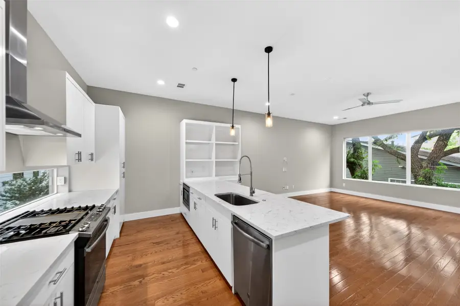 1914 California Drive #102, Dallas, TX 75204 - #2