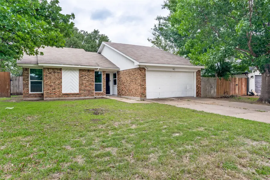 214 Valley Forge Lane, Arlington, TX 76002 - #2