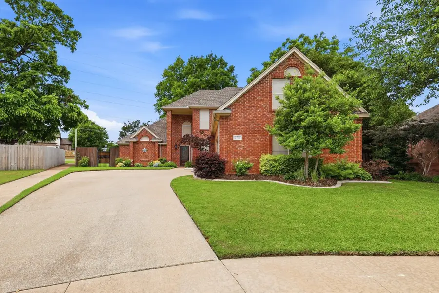 2701 Holly Brook Court, Bedford, TX 76021 - #3