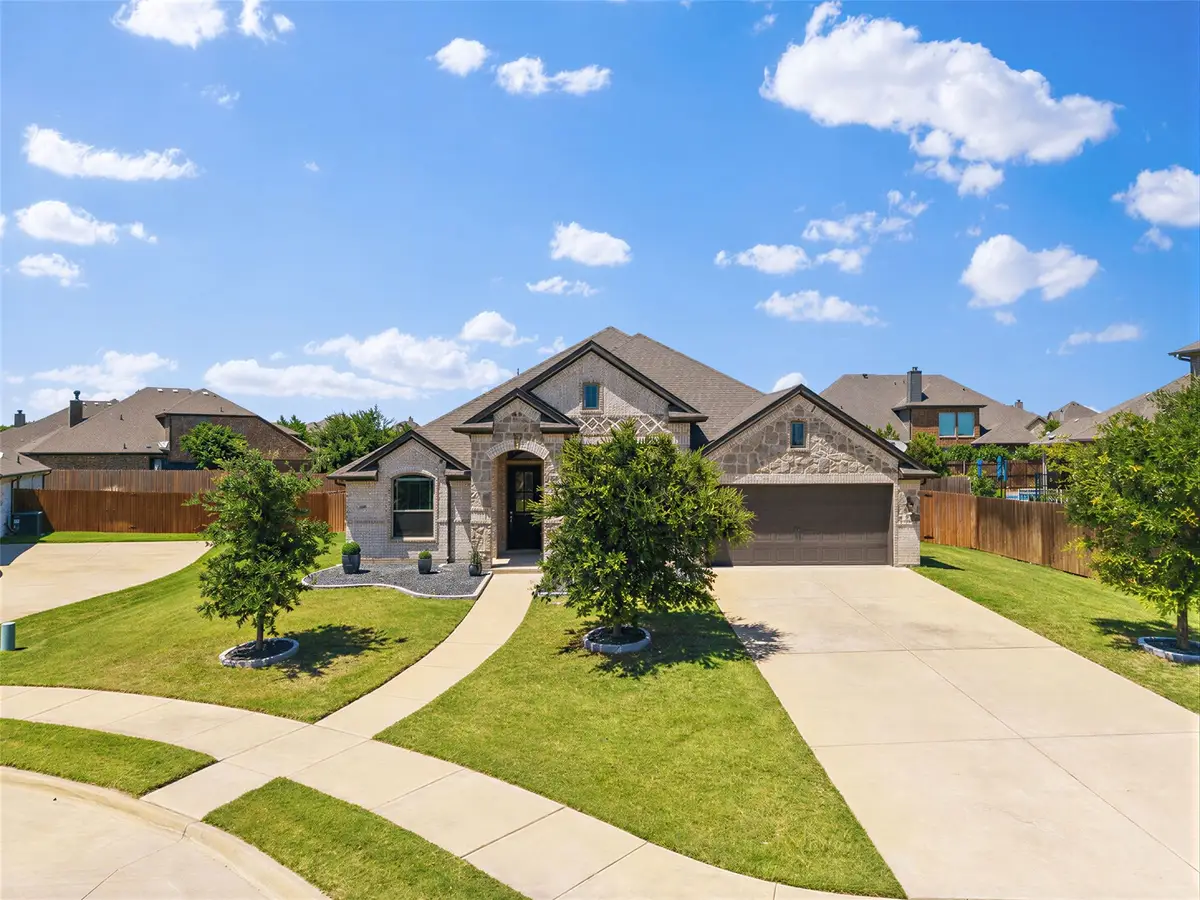 605 Roscoe Drive, Midlothian, TX 76065 - #1