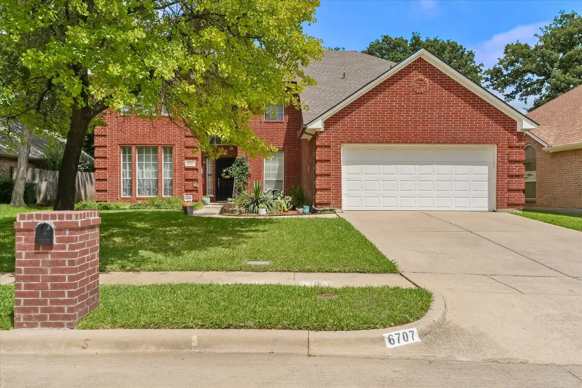 6707 Forest Park Drive, Arlington, TX 76001 - #1