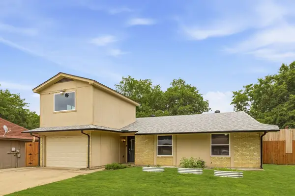 5736 Judie Court, Haltom City, TX 76148