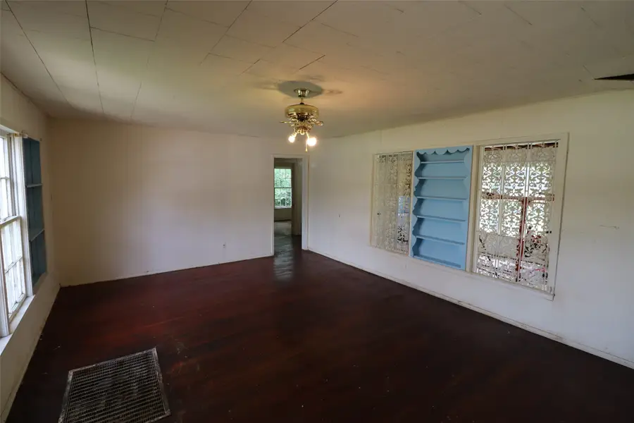 2111 Southside Street, Brownwood, TX 76801 - #3