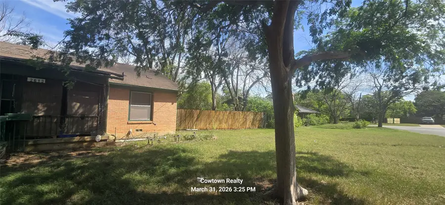 2613 Mc Gee Street, Fort Worth, TX 76112 - #2
