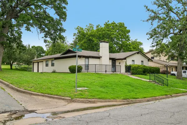 800 S Hyde Park Avenue, Denison, TX 75020