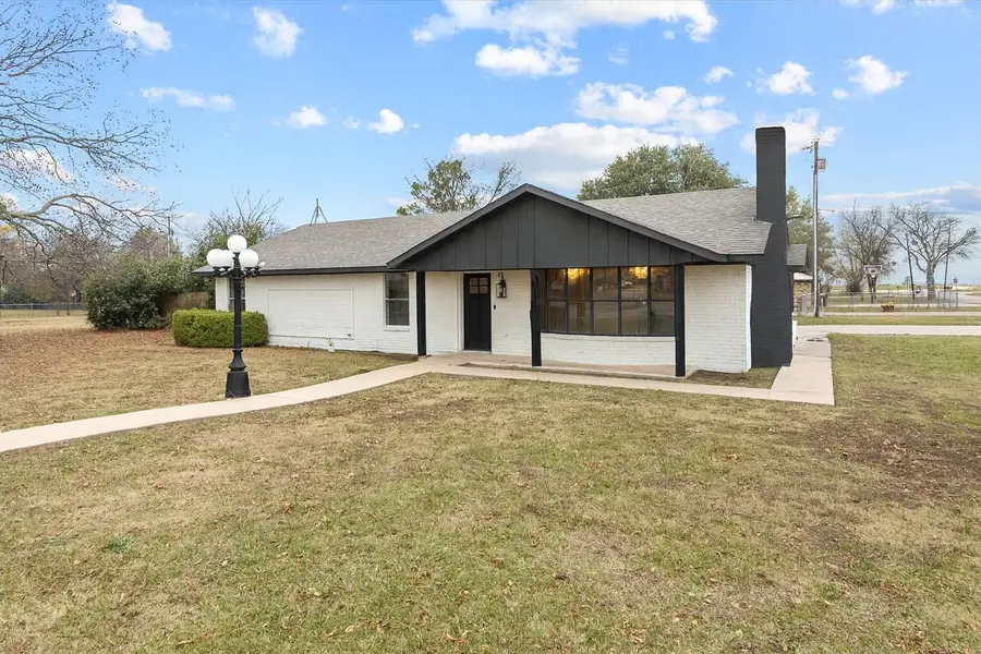 312 E Cottonwood Street, Leonard, TX 75452 - #2