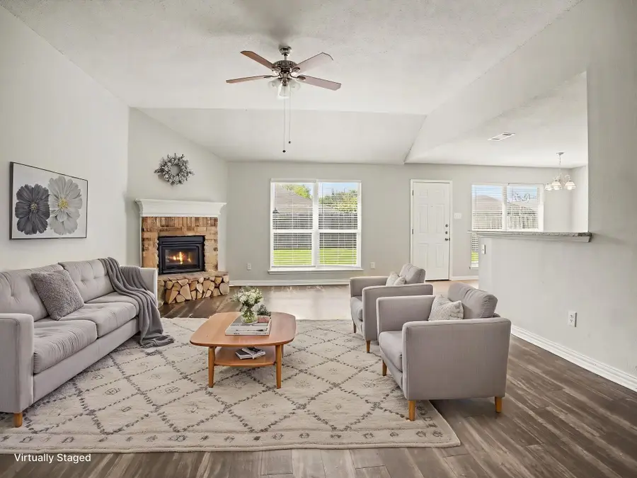 636 Dover Heights Trail, Mansfield, TX 76063 - #2