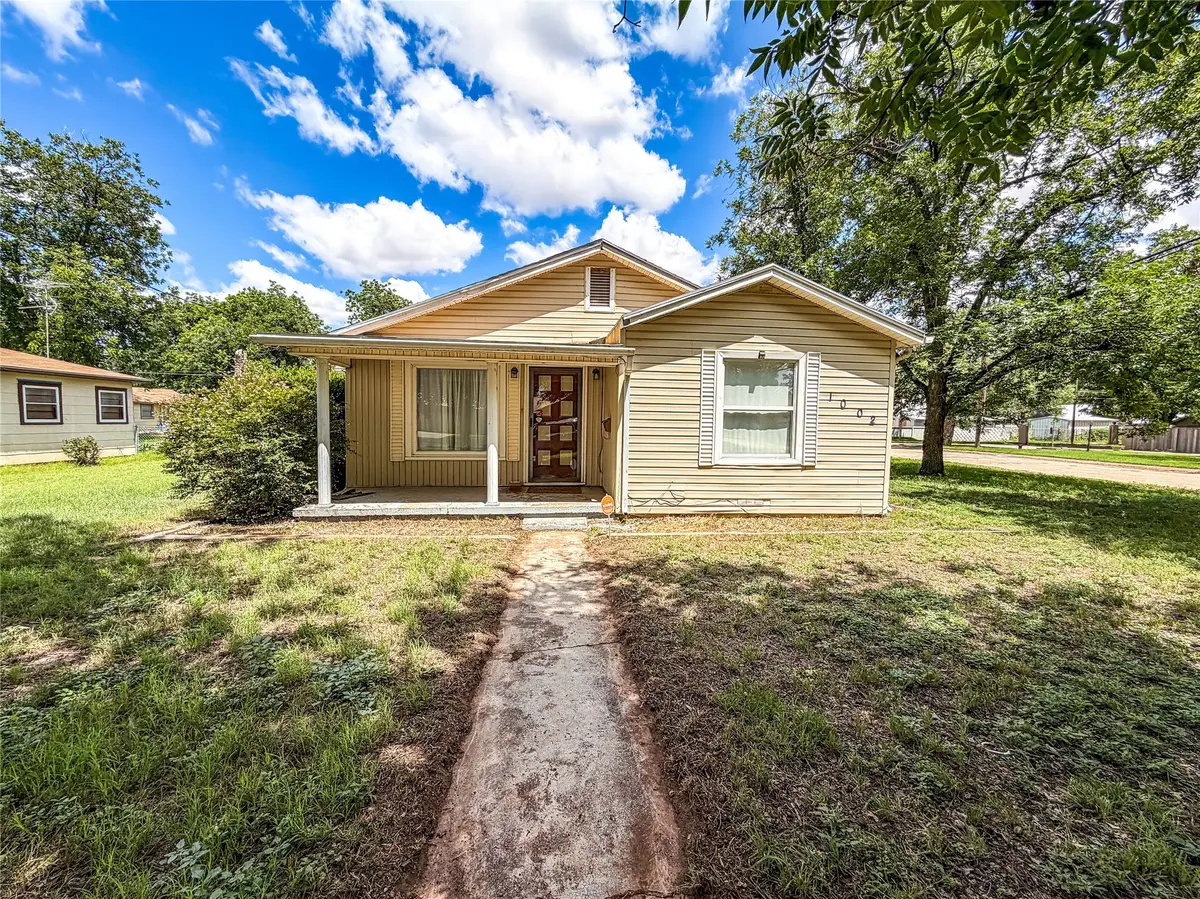 1002 N Avenue H, Haskell, TX 79521 - #1