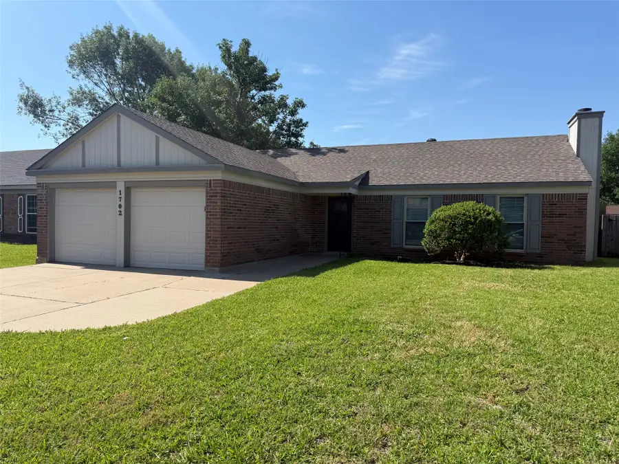 1702 Crimson Court, Arlington, TX 76018 - #2