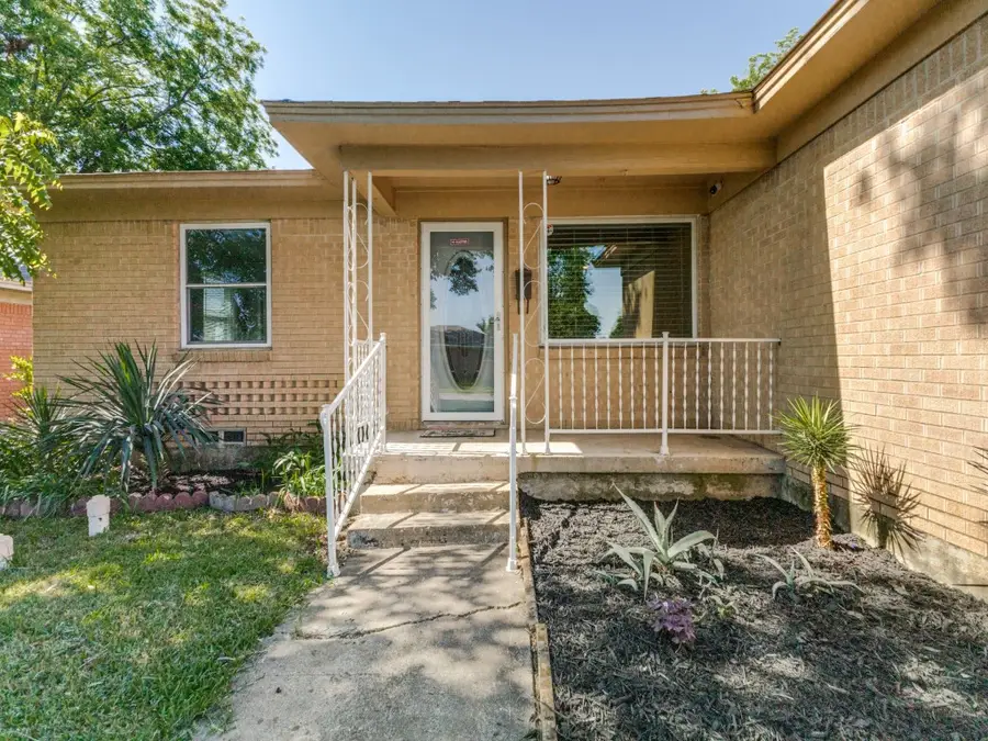9104 Donnybrook, Dallas, TX 75217 - #3
