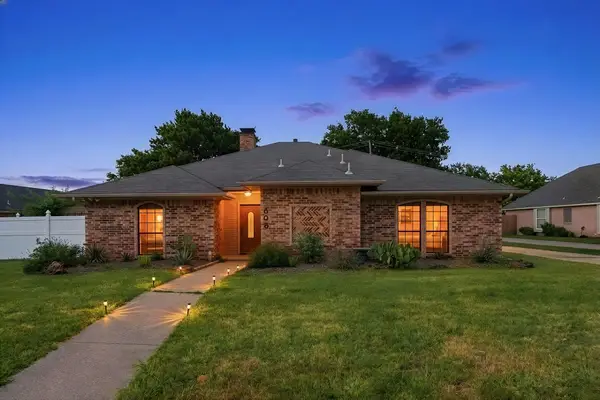 638 Park Lane, Highland Village, TX 75077