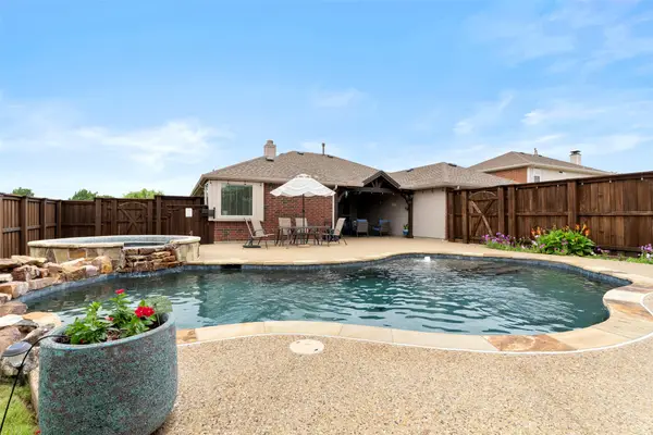 5006 Astor Trail, Sachse, TX 75048