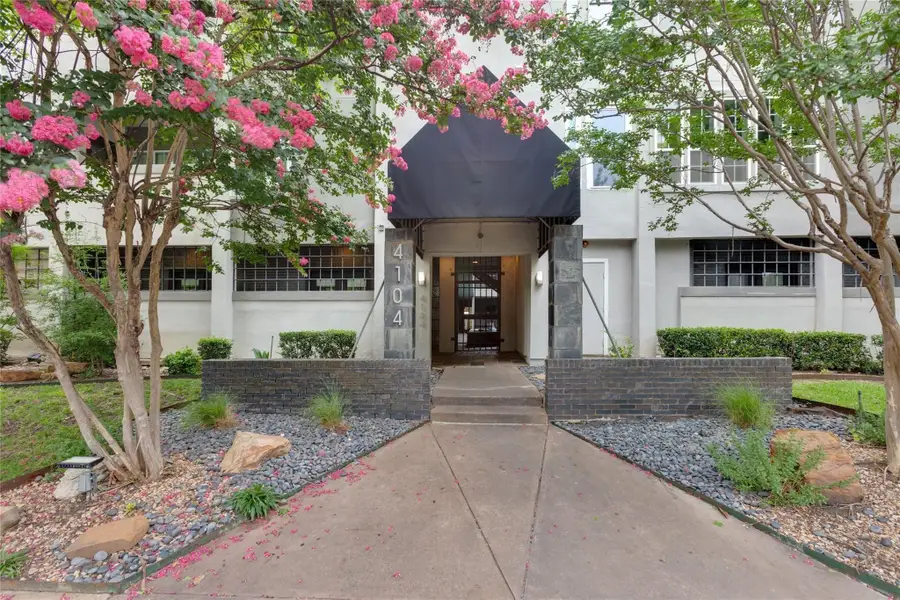 4104 N Hall Street #102, Dallas, TX 75219 - #2
