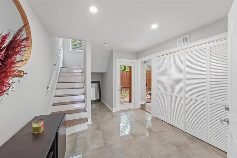 7418 Fair Oaks Avenue #G, Dallas, TX 75231 - #3