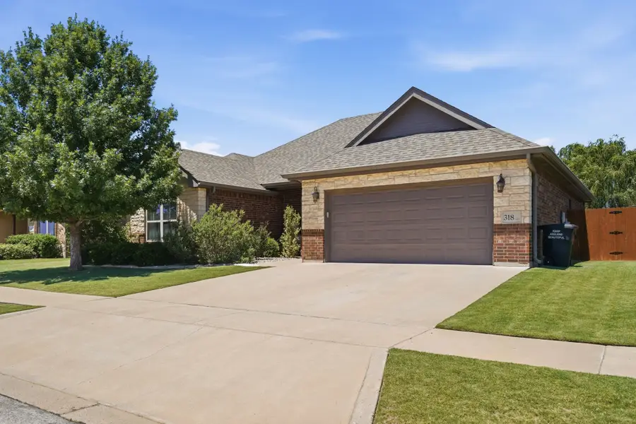 318 Mill Creek Drive, Abilene, TX 79602 - #2