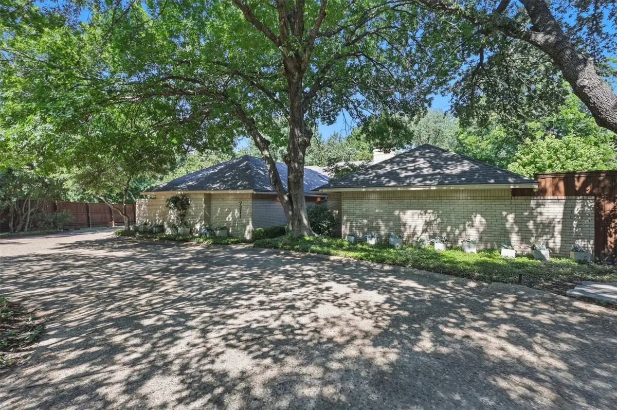 7211 Valley View Place, Dallas, TX 75240 - #1