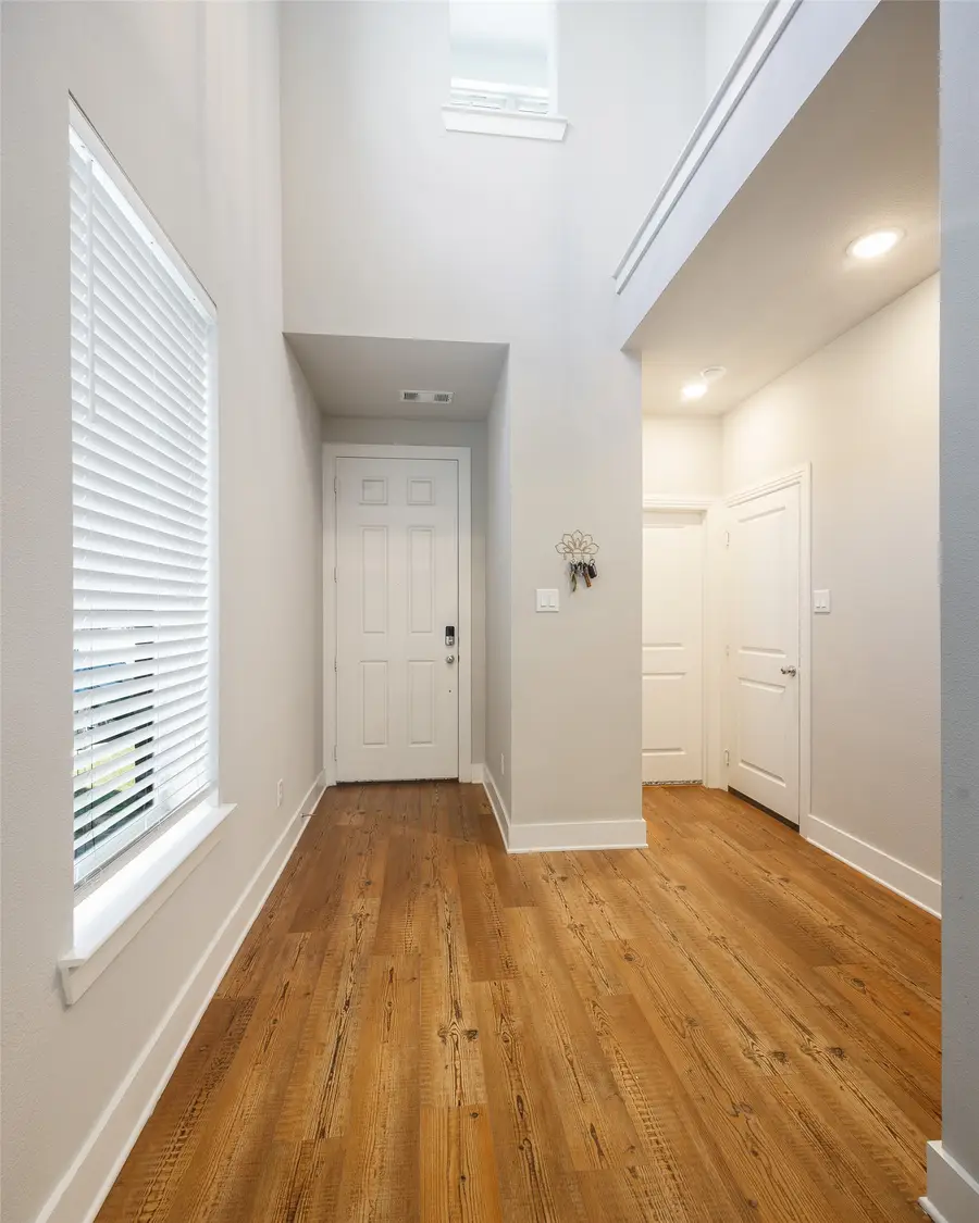 1821 Eagle Landing, Van Alstyne, TX 75495 - #3