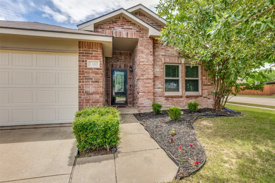 1300 Elkford Lane, Justin Roanoke, TX 76247 - #2