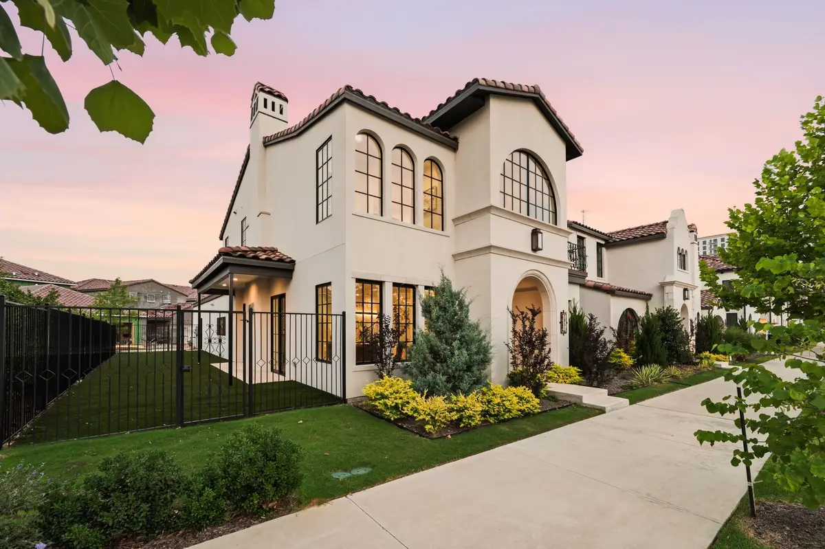 2951 Sunset Boulevard, Flower Mound, TX 75022 - #1