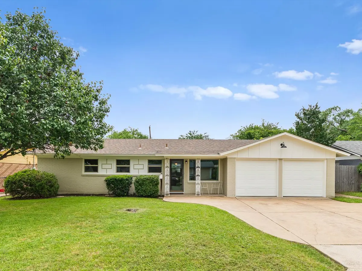 5220 Ammons Street, Haltom City, TX 76117 - #1
