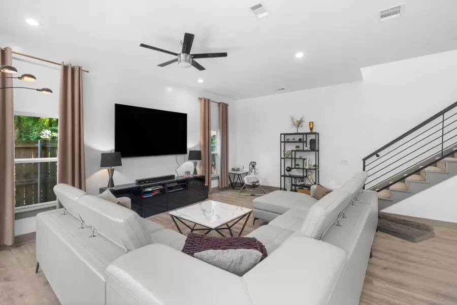 3904 Atlanta Street, Dallas, TX 75215 - #2