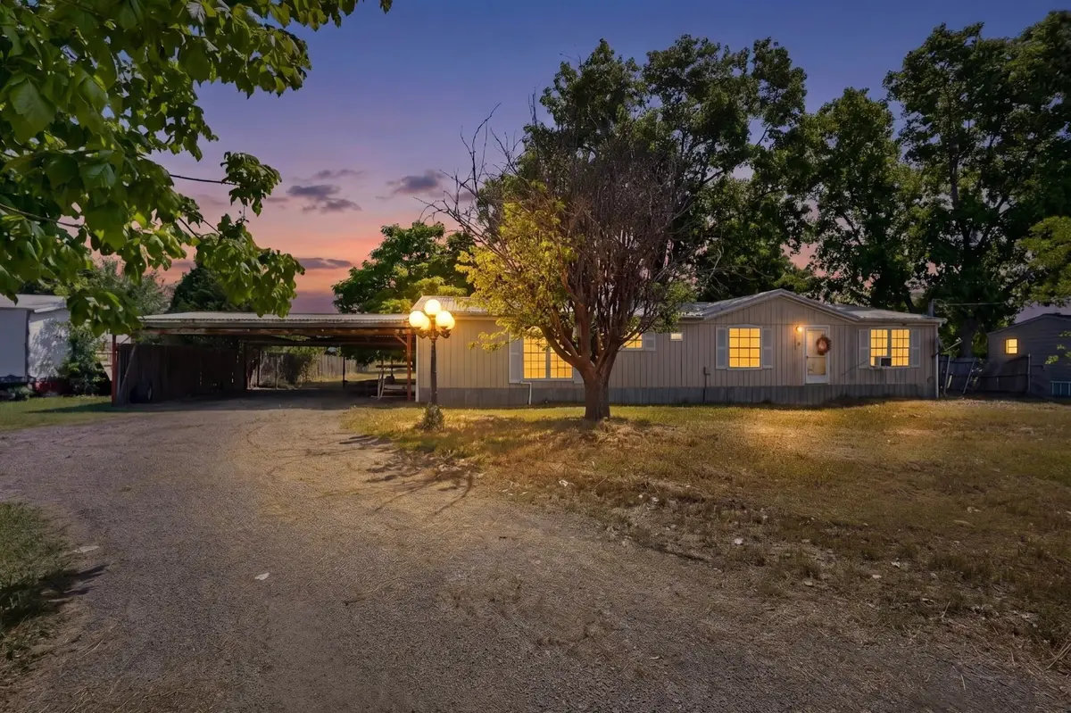 154 Shelby Circle, Red Oak, TX 75154 - #1