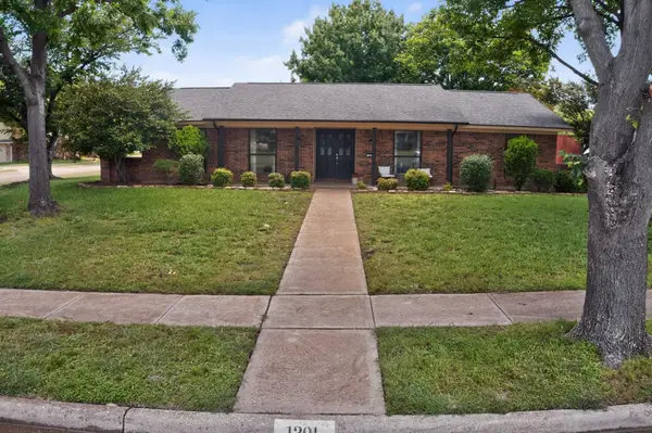 1301 Dunbarton Drive, Richardson, TX 75081