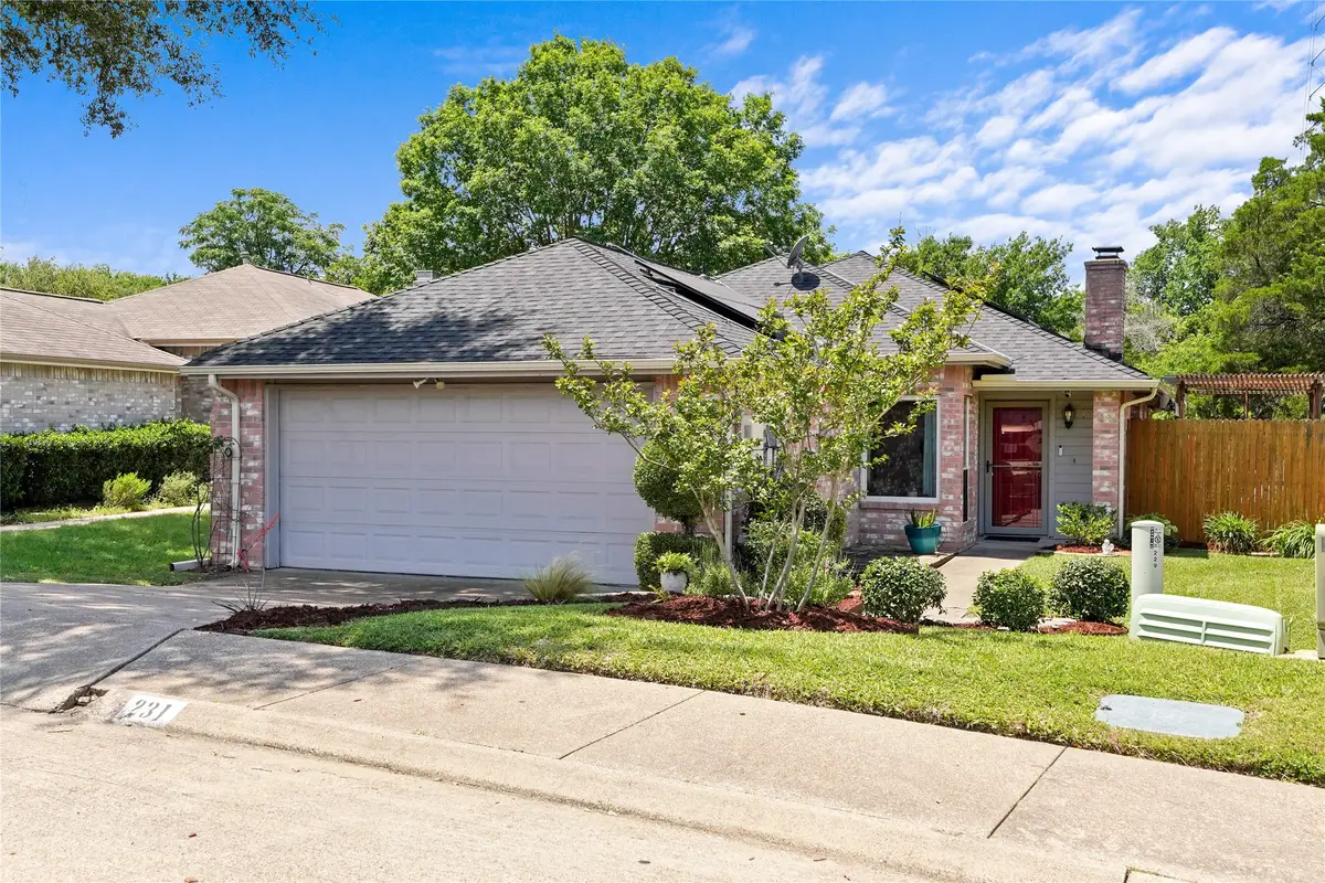 231 Juniper Ridge Circle, Desoto, TX 75115 - #1
