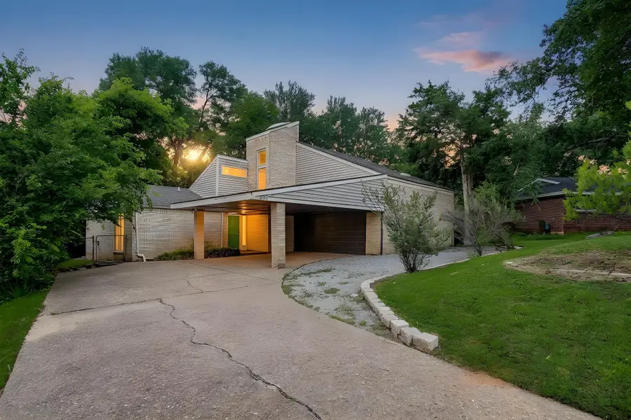 600 Eastcliff Drive, Euless, TX 76040 - #2