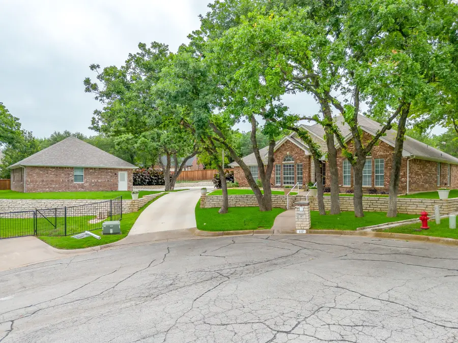 117 Countryside Court, Weatherford, TX 76087 - #2