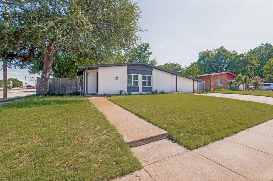 2122 Marilyn Lane, Arlington, TX 76010 - #2