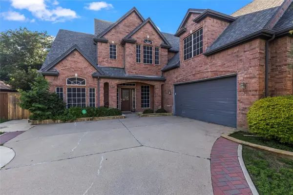 5517 Greenview Court, North Richland Hills, TX 76148