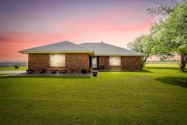 2516 County Road 415, Coyote Flats, TX 76031