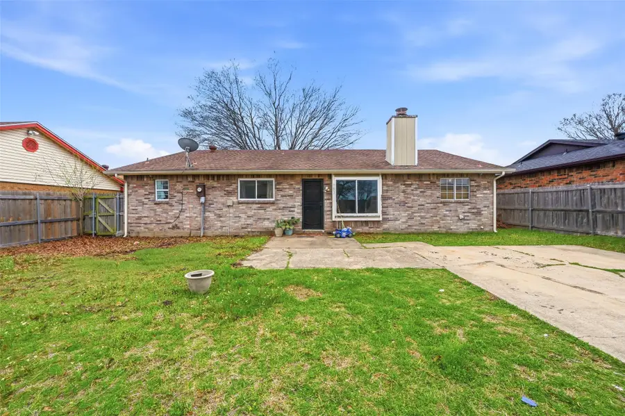 905 Brookhaven Drive, Lancaster, TX 75134 - #2